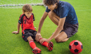 オスグッドの治療は安静やストレッチをすることが多い