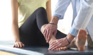 足関節捻挫後の後遺症で悩まれている方